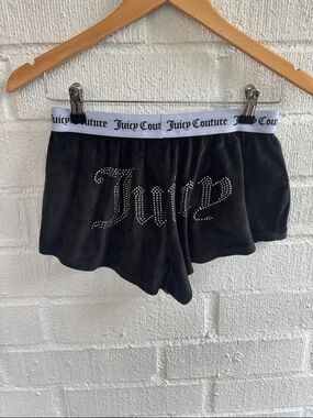Juicy Couture Velour Crystal 'Juicy' Logo Black Shorts sz S
